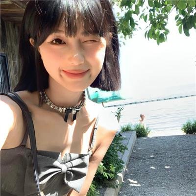 爱上老板的女儿